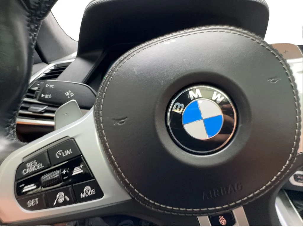 Used 2022 Gray BMW M50i image 48