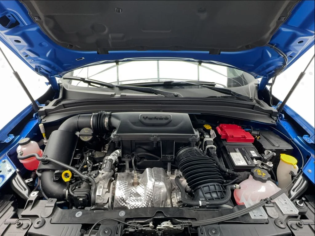 New 2026 Blue Alfa Romeo Base image 17
