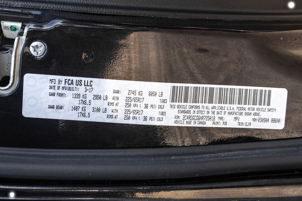 Used 2017 Black Dodge SXT image 37