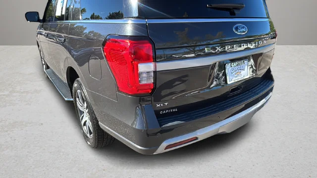 Used 2022  Ford XLT image 44