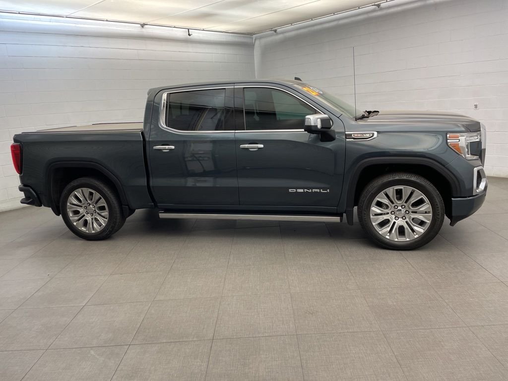 Used 2021 Blue GMC Denali image 3