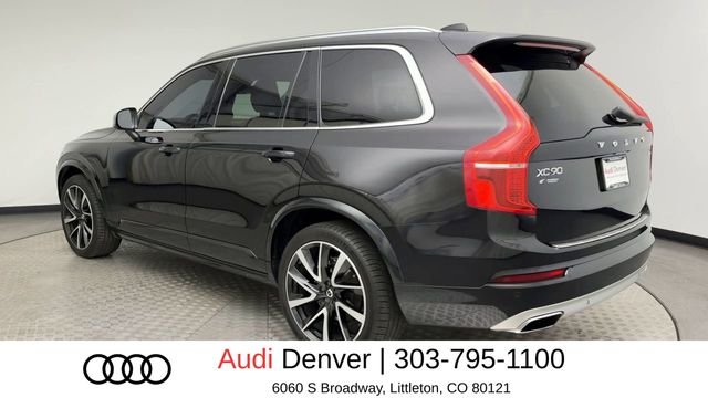 Used 2021 Black Volvo T6 Momentum image 4