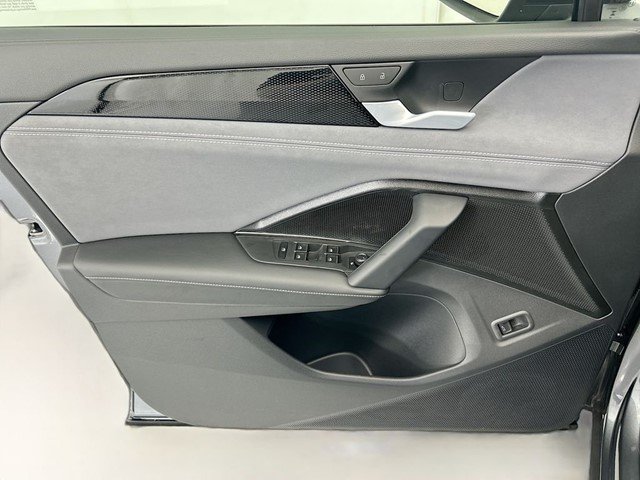 New 2026 Platinum Gray Metallic Volkswagen 2.0T SE R-Line Black image 22