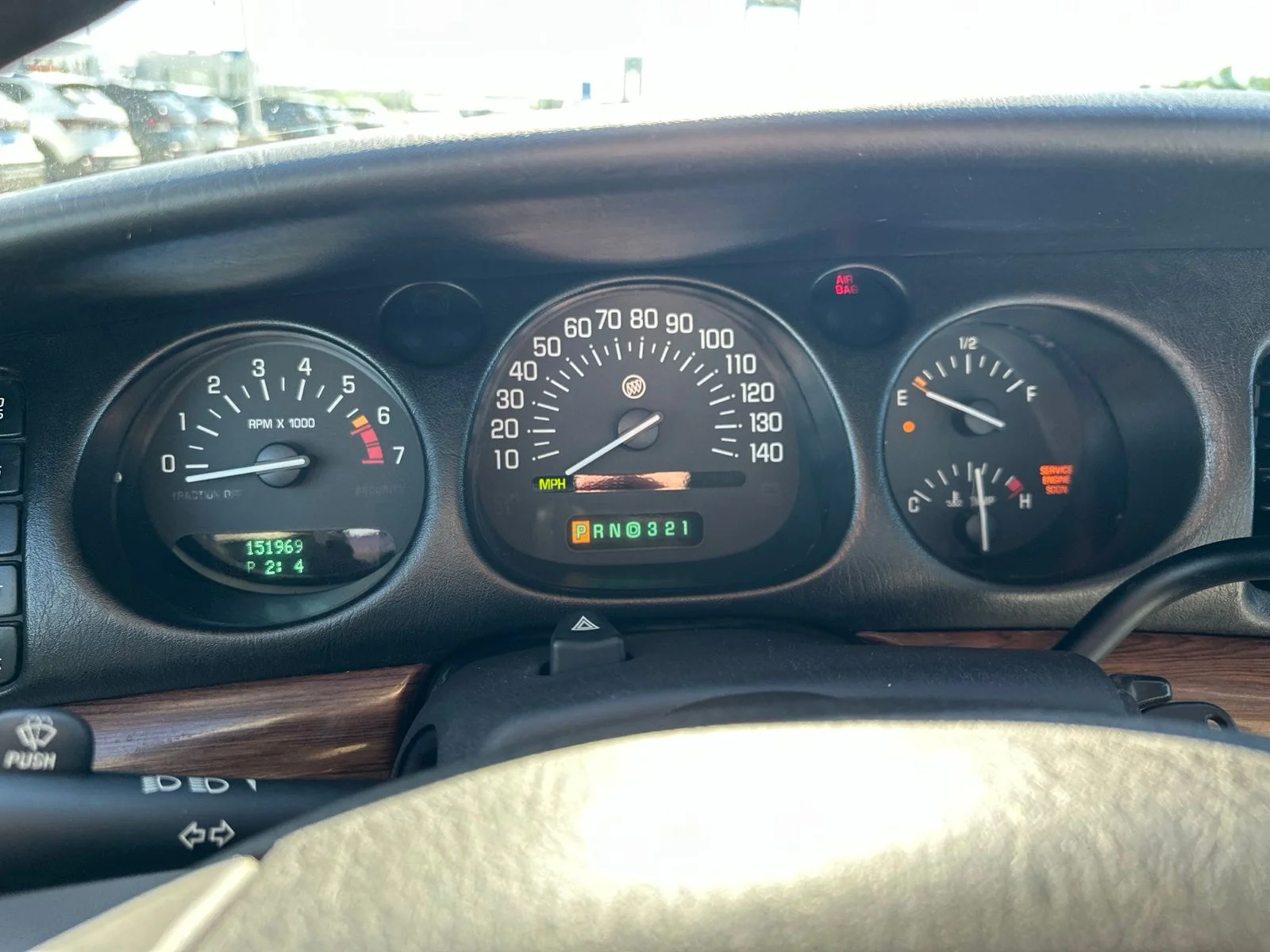 Used 2005 White Buick Custom image 38
