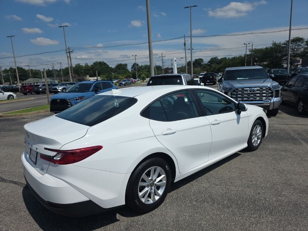 Used 2025 White Toyota LE image 4