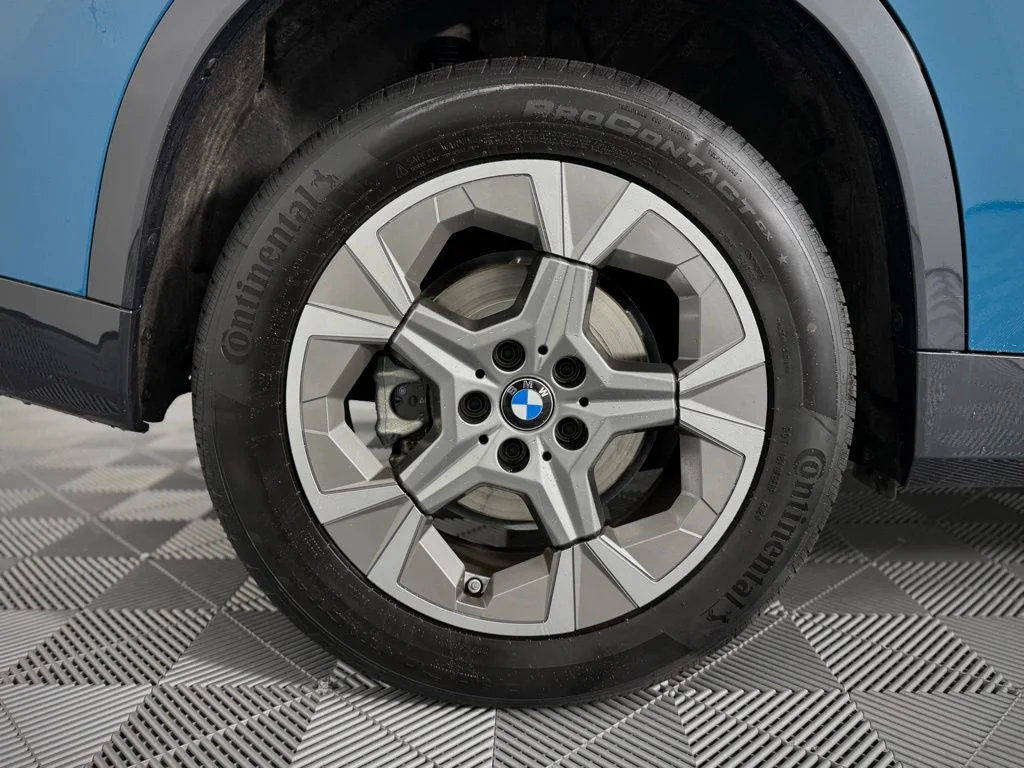 2025 BMW X1 28i - Photo 15
