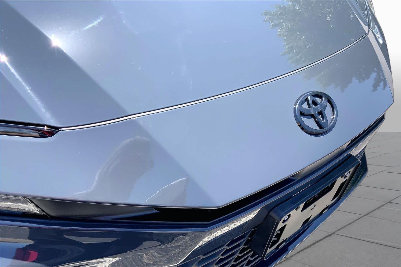 Used 2026 Underground Toyota SE image 27