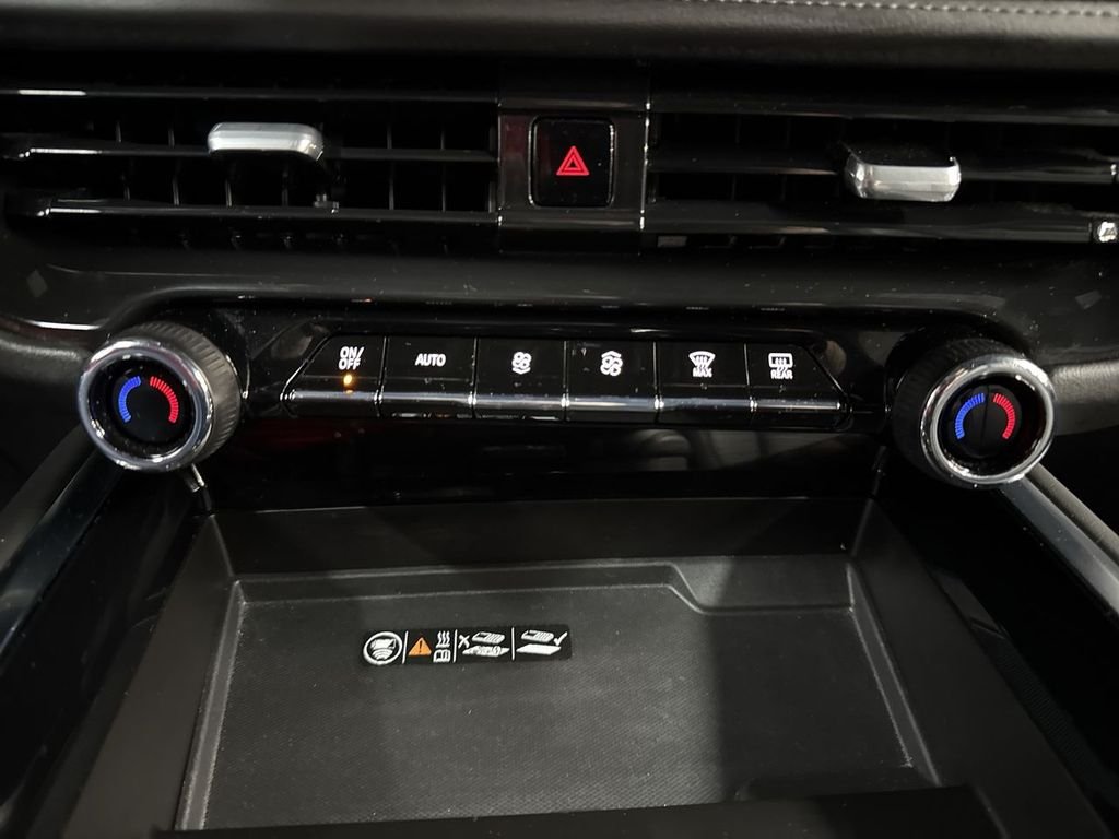 Used 2025 Black Chevrolet Z71 image 29