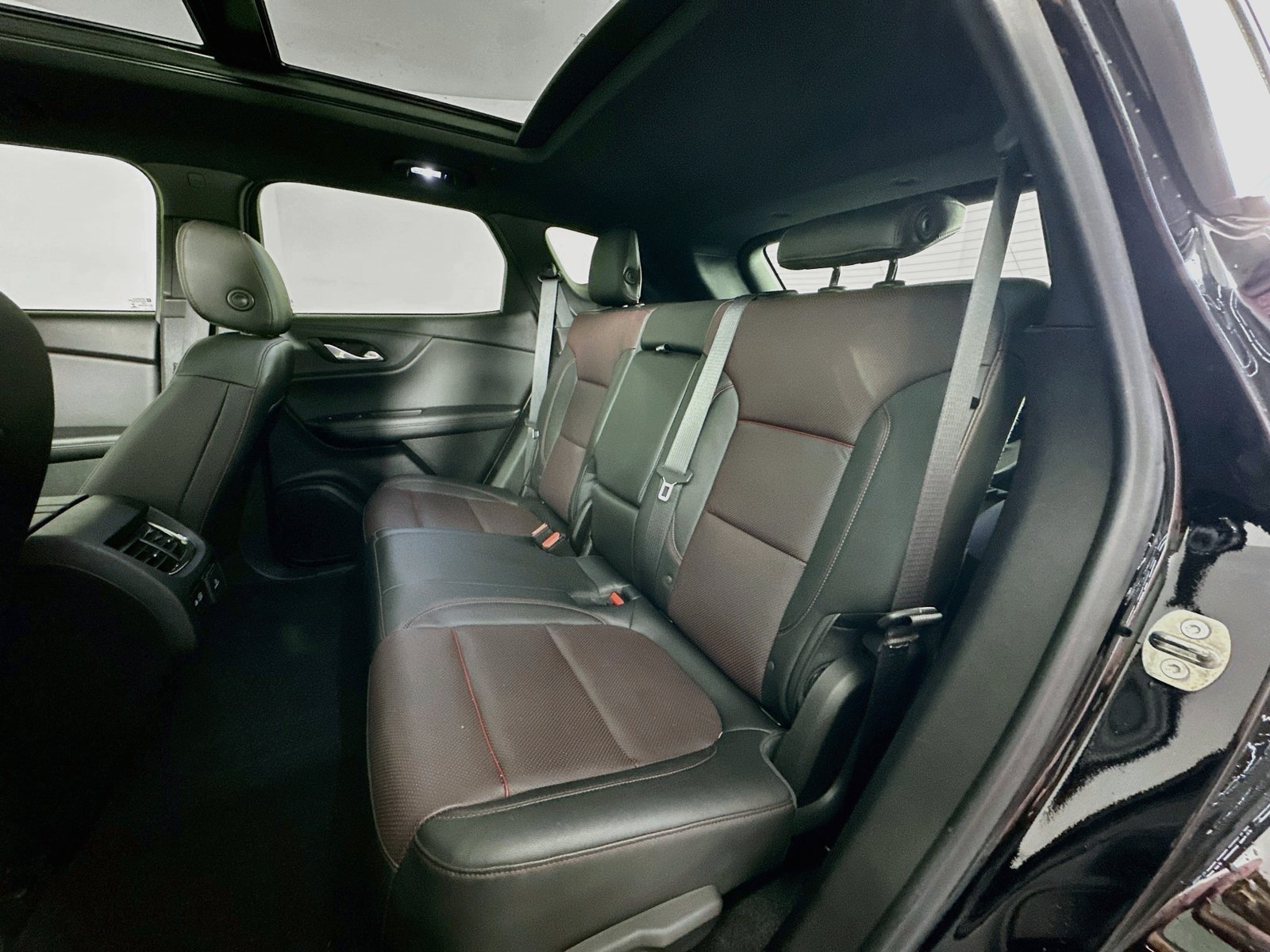 Used 2020 Black Chevrolet RS image 27