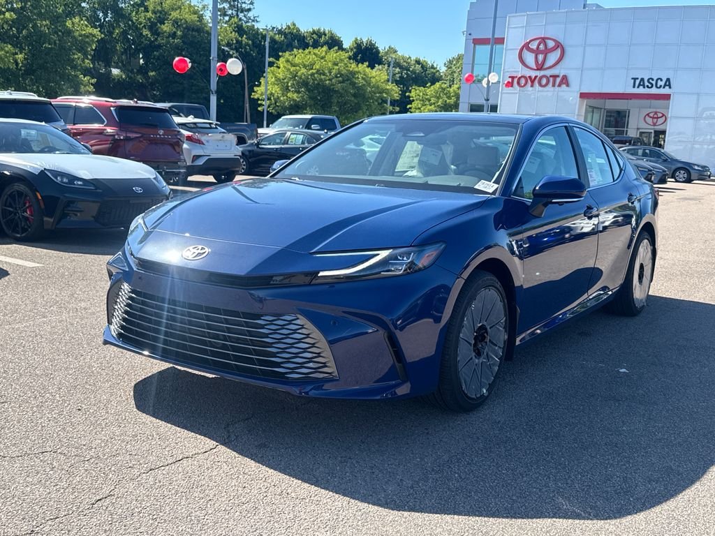 2026 Toyota Camry XLE - Photo 3