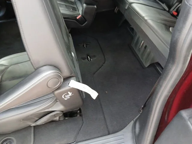 Used 2020 Red Chrysler Touring L Plus image 21