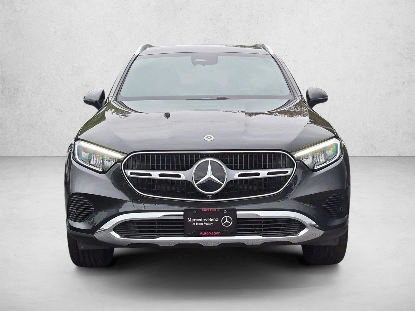Used 2026 Graphite Grey Metallic Mercedes-Benz GLC 300 image 2