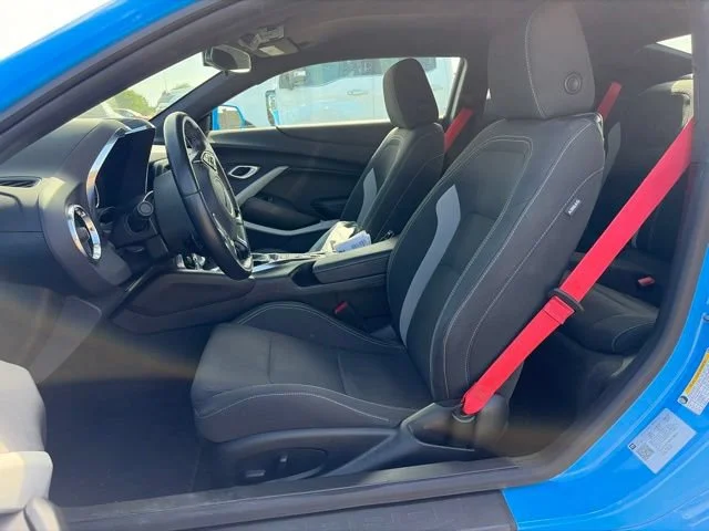 2023 Chevrolet Camaro LT1 - Photo 10