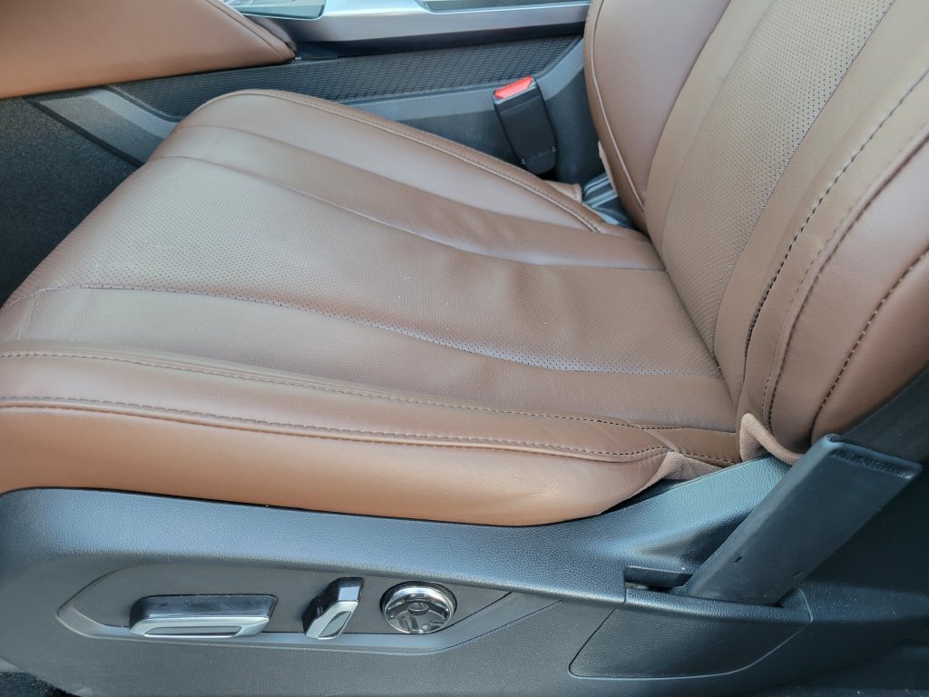 Certified Used 2024 White Acura Technology image 22