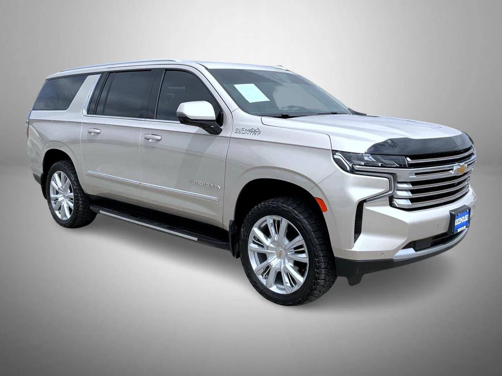 Used 2021 Beige Chevrolet High Country image 3