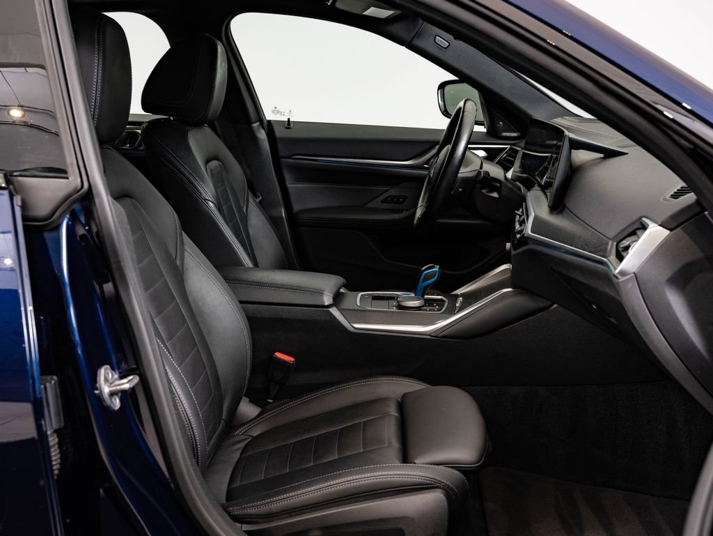 Used 2023 Tanzanite Blue Ii Metallic BMW M50 image 25