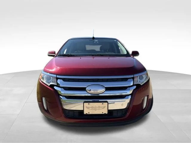 Used 2013 Red Ford Limited image 7