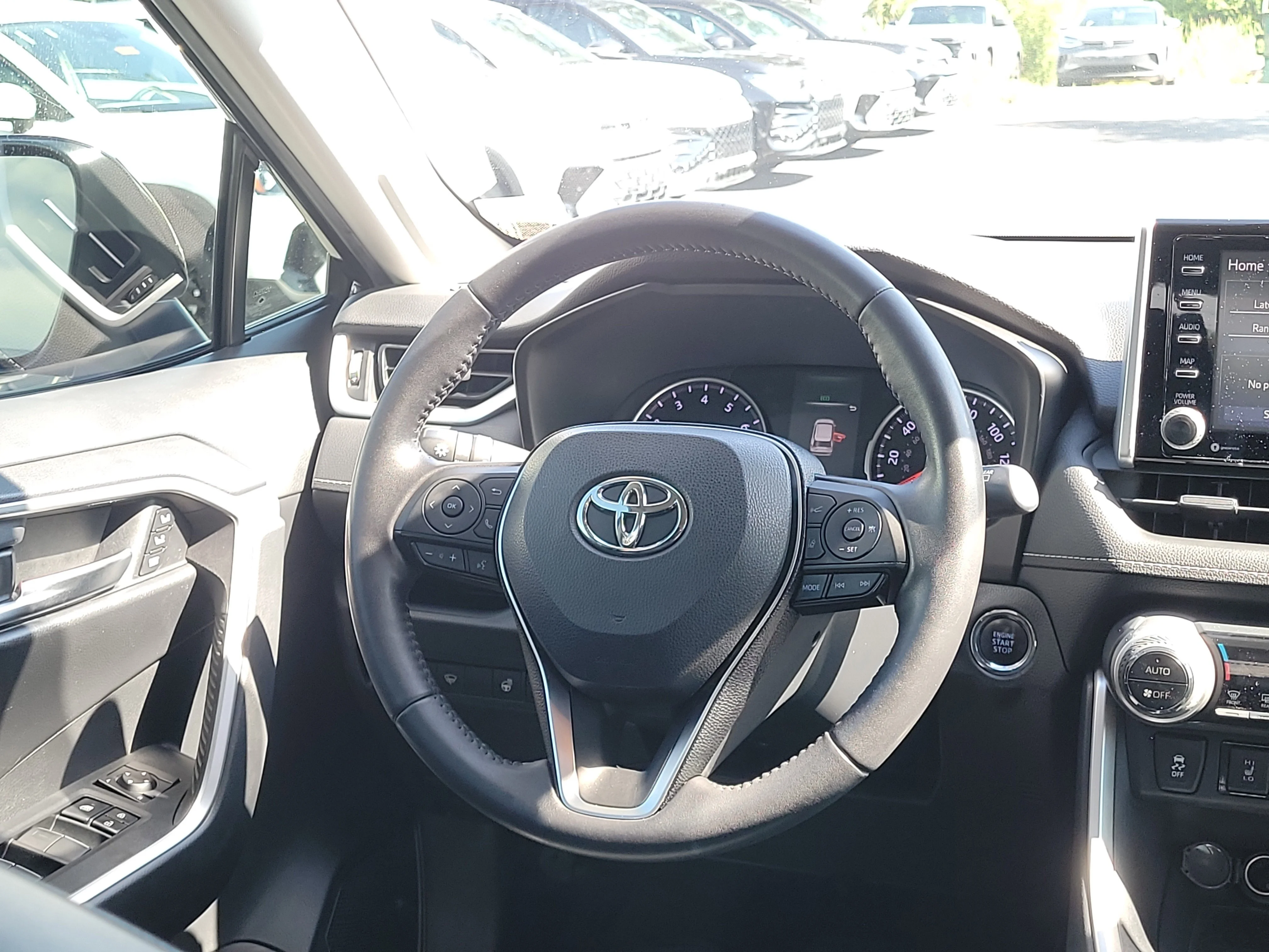 Used 2019 Blueprint Toyota XLE Premium image 3