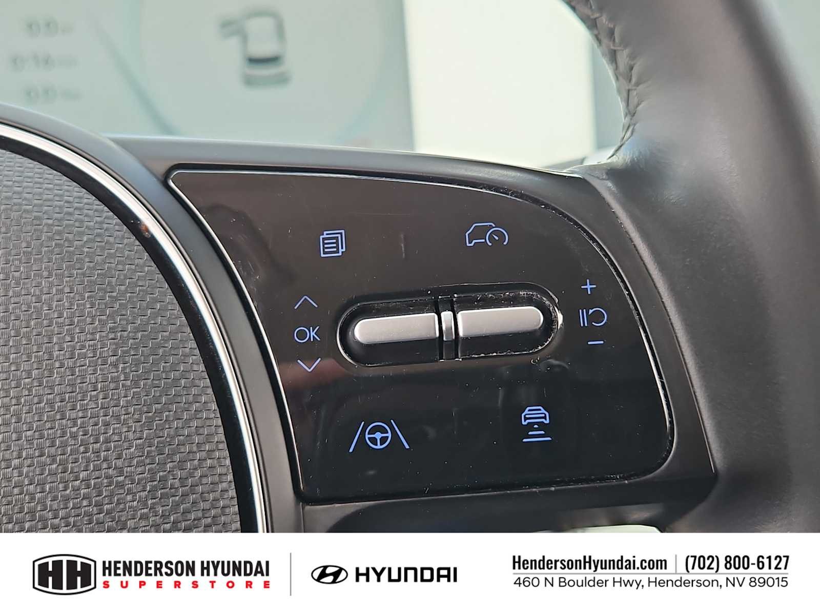 Used 2024 Atlas White Hyundai SEL image 24