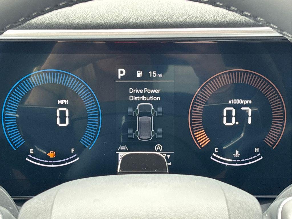 New 2026 White Hyundai SE AWD image 13