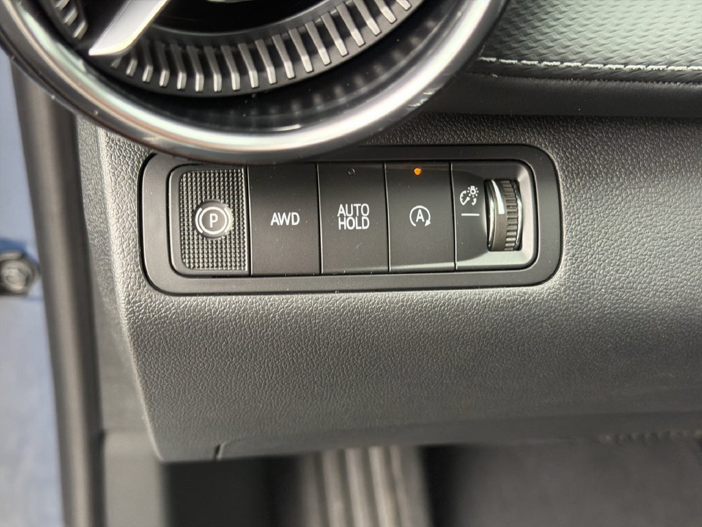 2027 Chevrolet Equinox LT - Photo 13