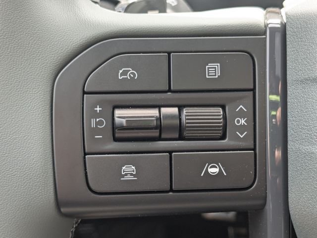 New 2027 Glacial White Kia X-Line SX image 26