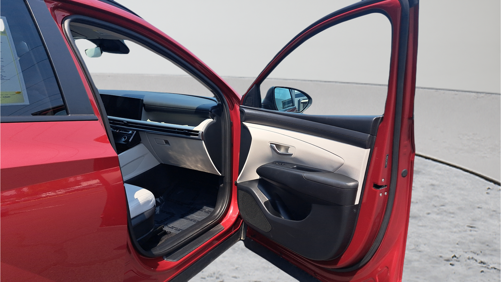 Used 2025 Red Hyundai SEL image 15