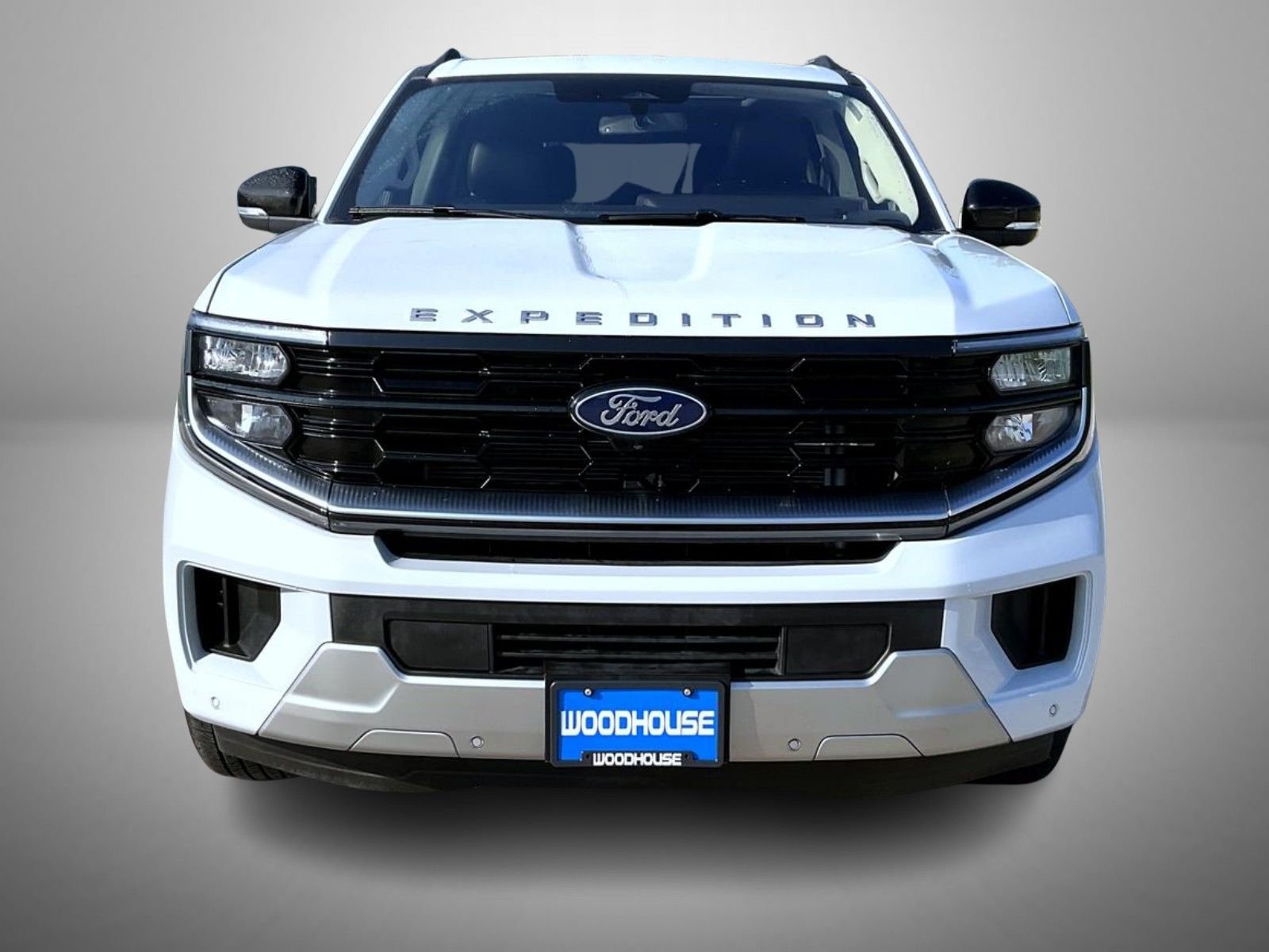 Used 2025 Silver Ford Platinum image 2