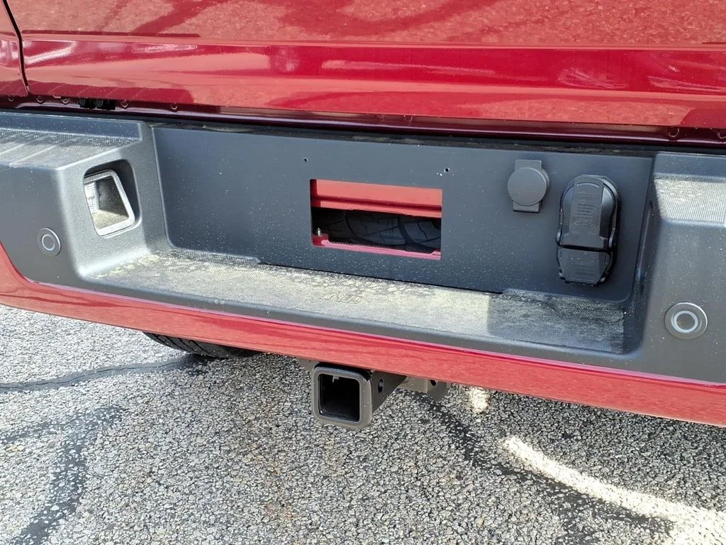 New 2026 Ruby Red Metallic Tinted Clearcoat Ford Lariat image 6