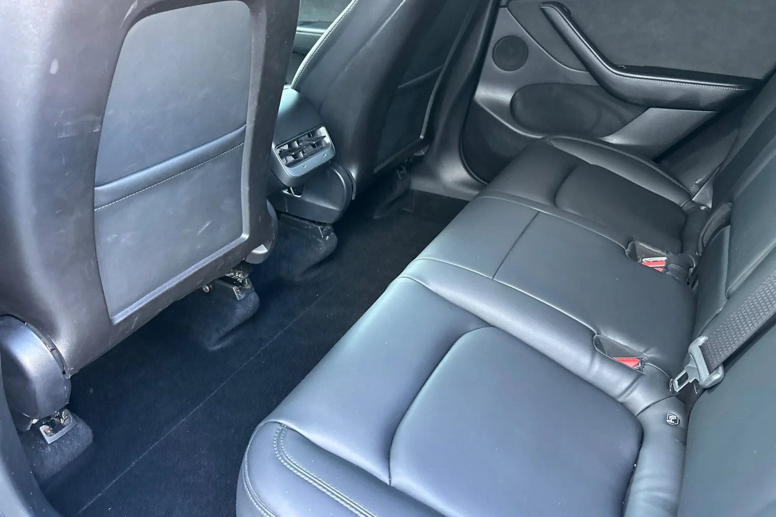 Used 2020 WHITE Tesla Long Range image 11
