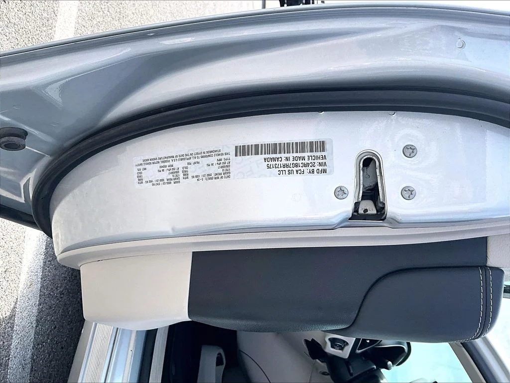 Used 2024 Silver Chrysler Touring L image 37