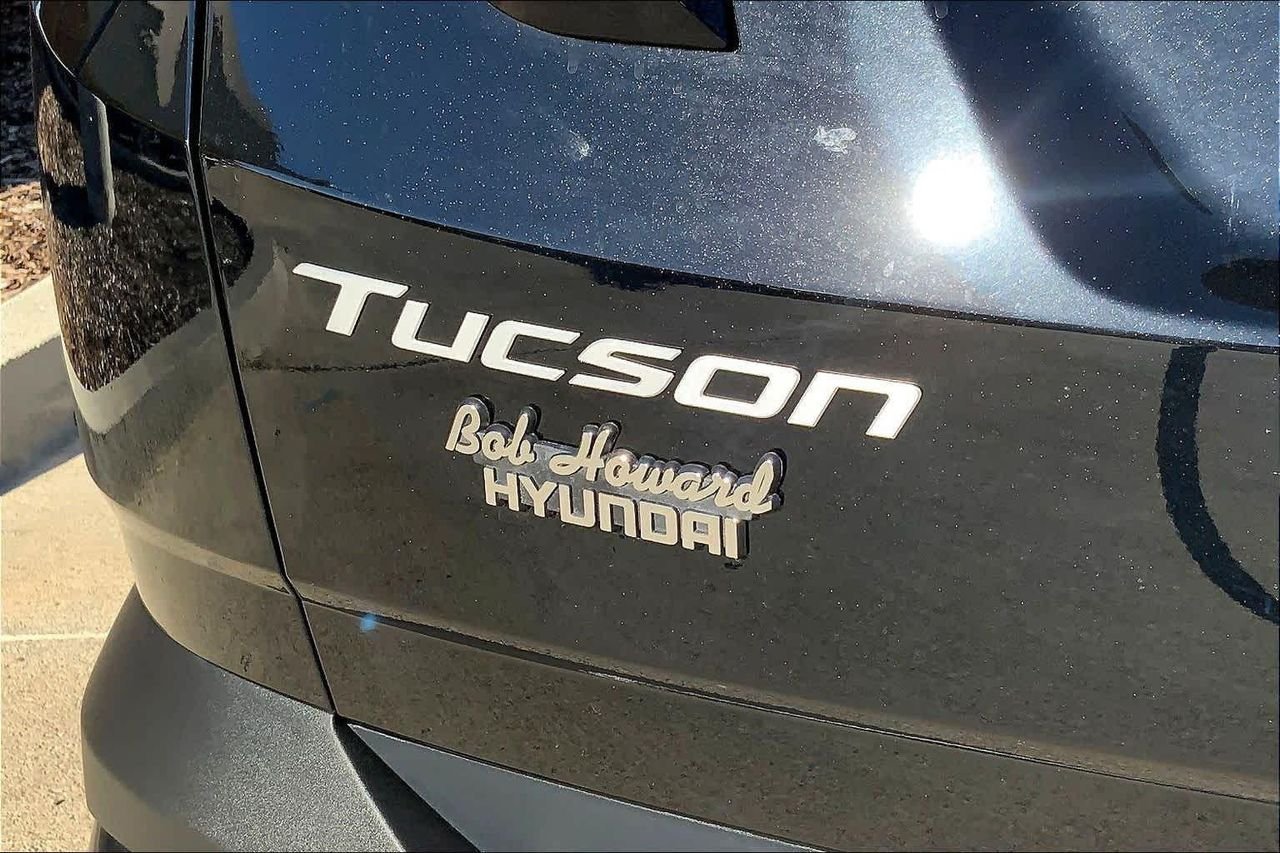 New 2026 Phantom Black Hyundai SEL FWD image 15