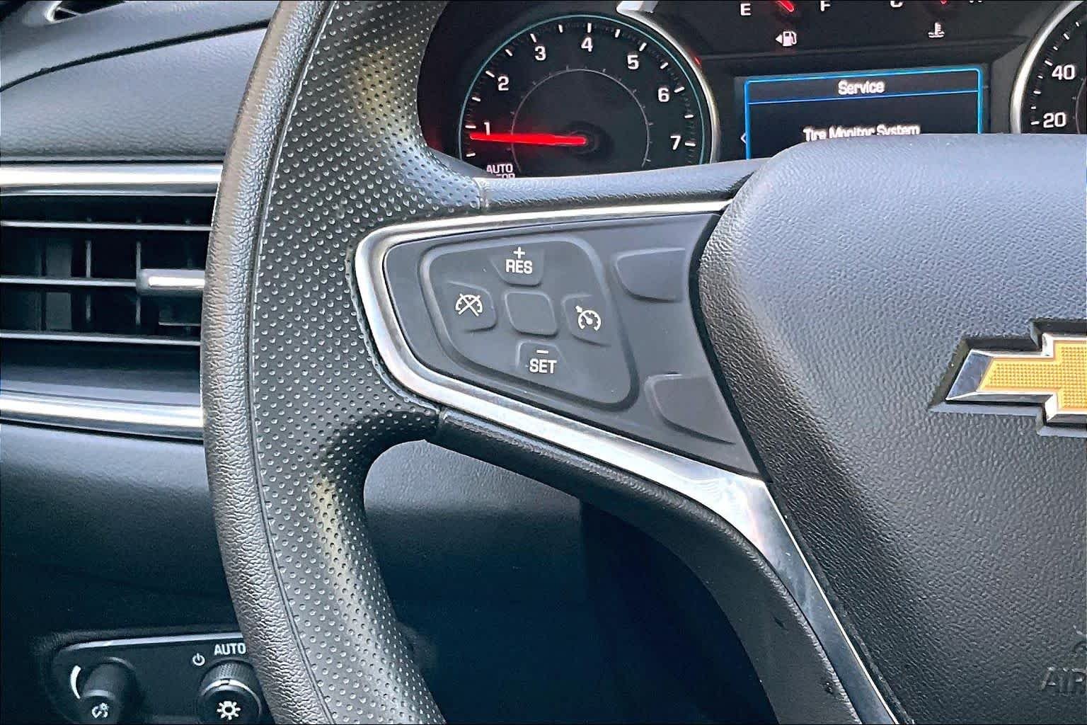 Used 2019 Ivy Metallic Chevrolet LT image 23