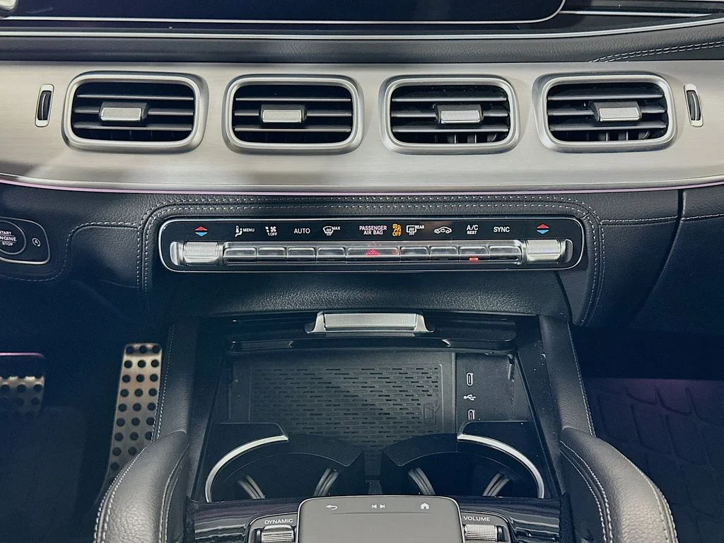 Used 2025  Mercedes-Benz GLS 450 image 16