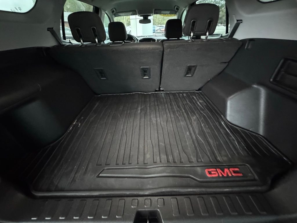 2020 GMC Terrain SLE - Photo 10