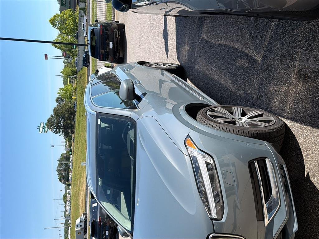 Used 2020 Thunder Grey Metallic Volvo Inscription image 17