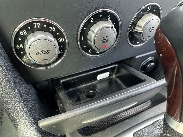 Used 2007 Gray Mercedes-Benz SLK 280 image 28