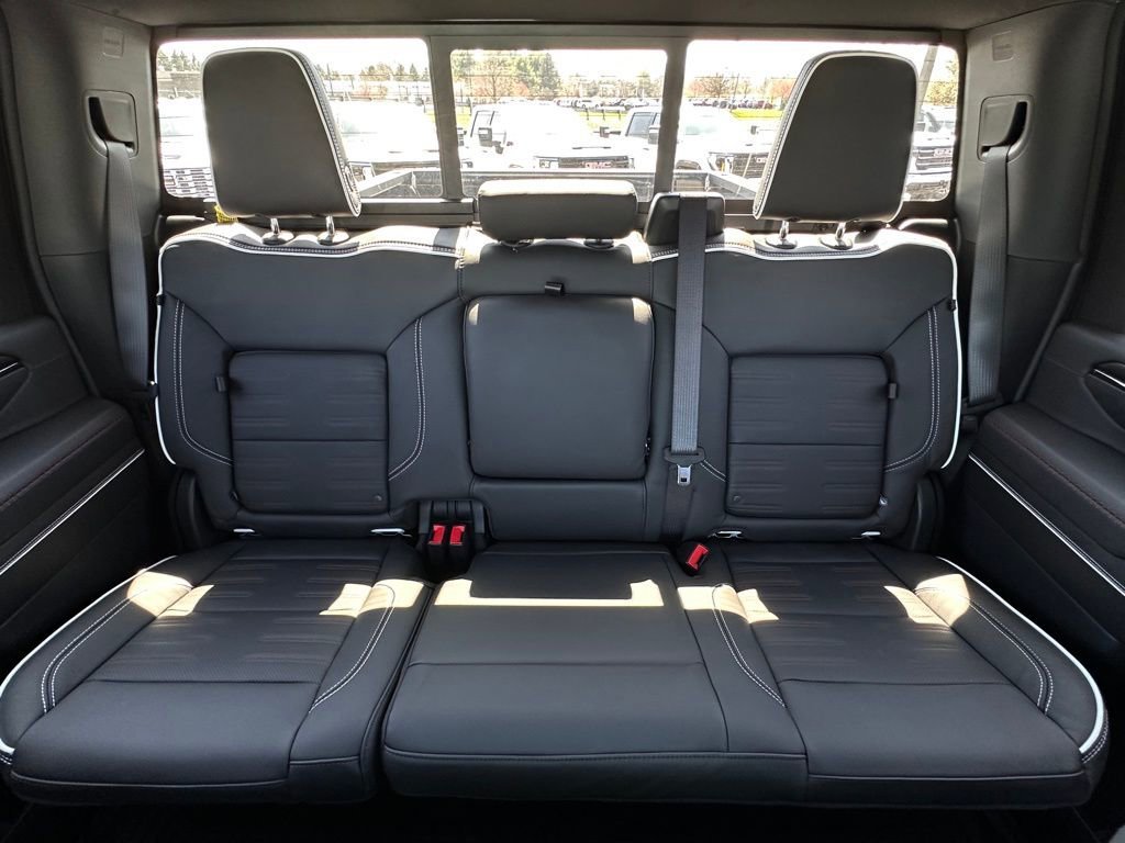 2026 GMC Sierra 2500HD AT4X - Photo 22