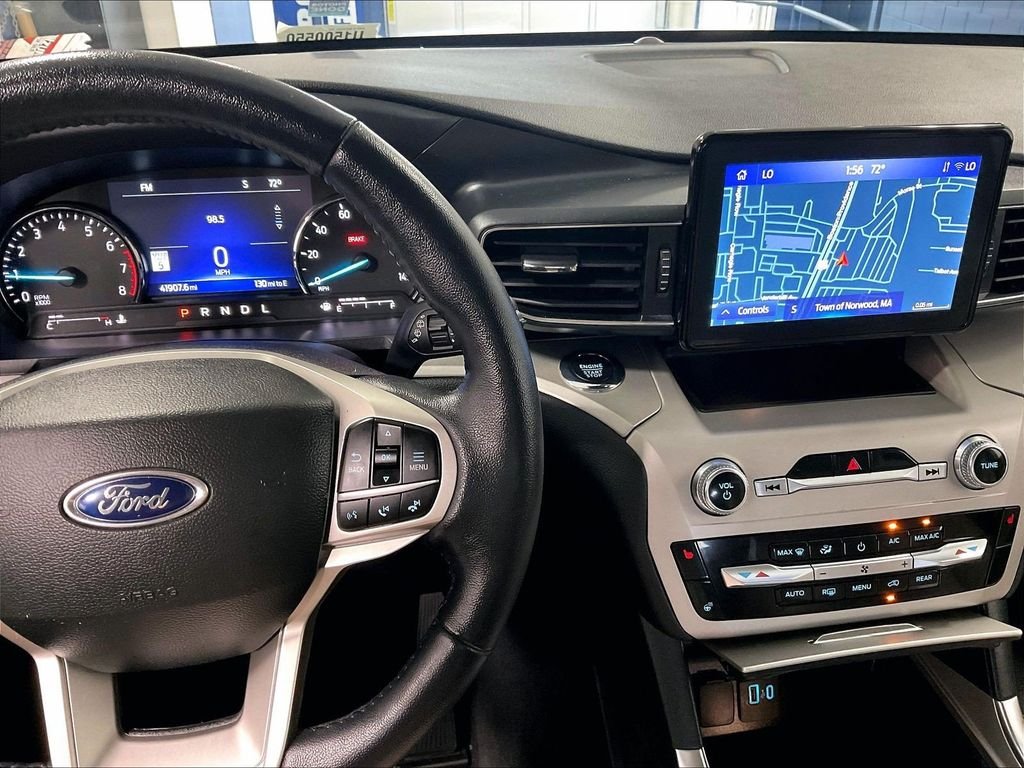 Used 2023 Gray Ford XLT image 19