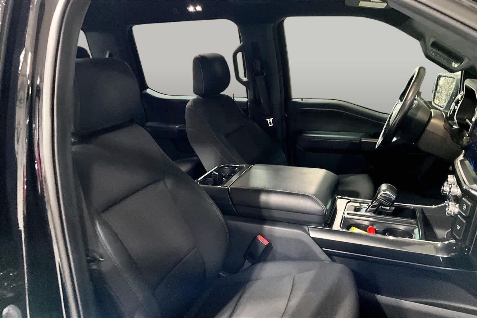 Used 2021 Agate Black Ford XLT image 9