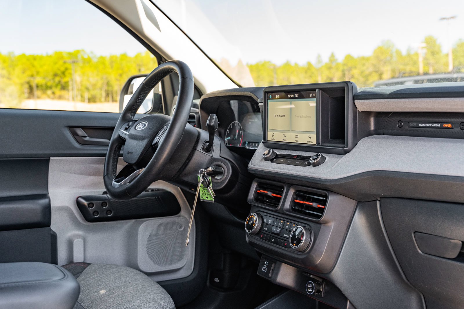 Used 2023 Green Ford XLT image 12