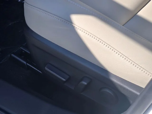 New 2026 Snowflake White Pearl Mazda 2.5 S Preferred image 18