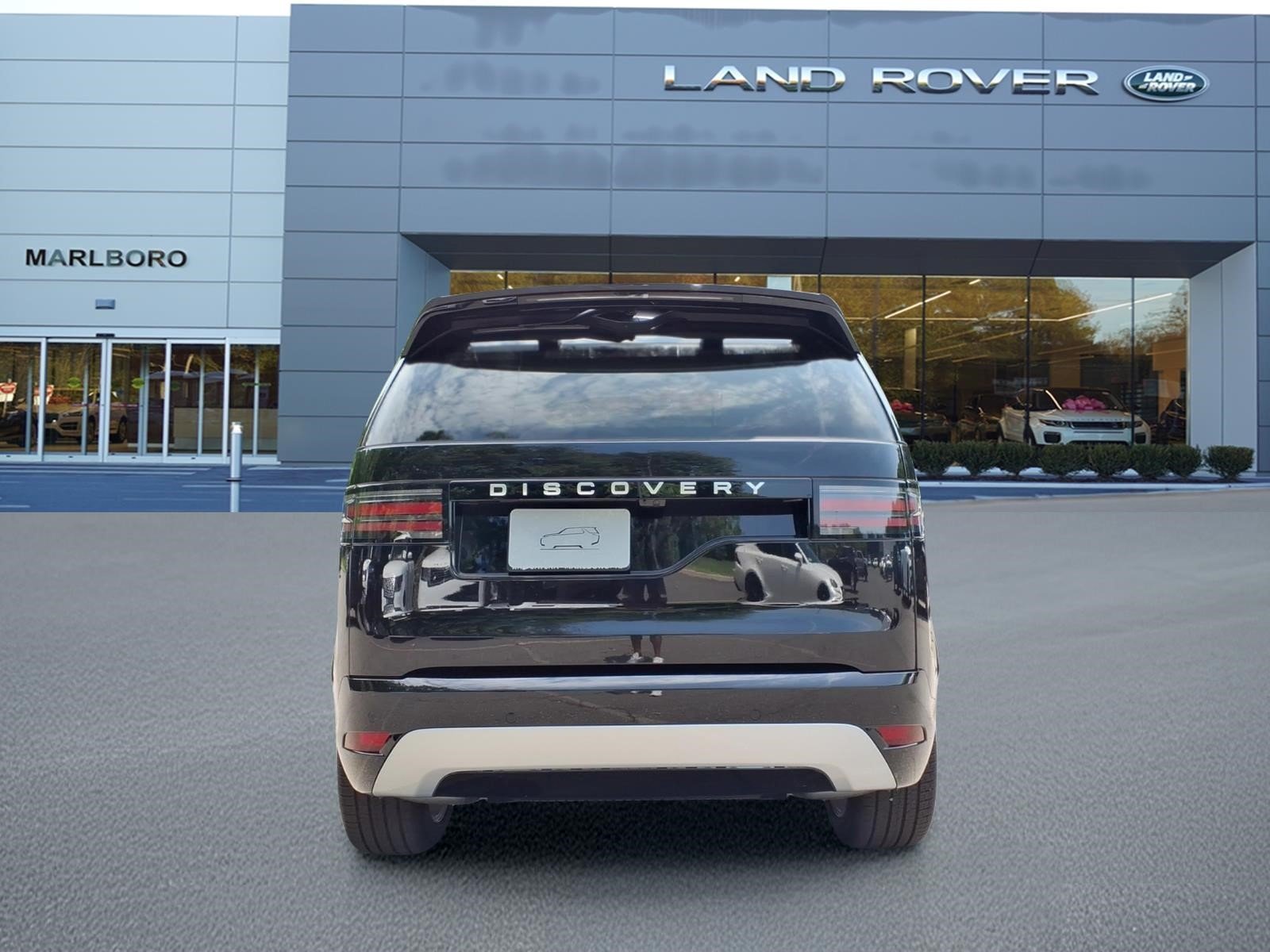 New 2026 Santorini Black Land Rover Gemini Edition image 7
