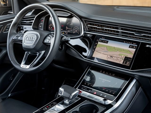 Used 2022 Daytona Gray Pearl Effect Audi 4.0T image 35