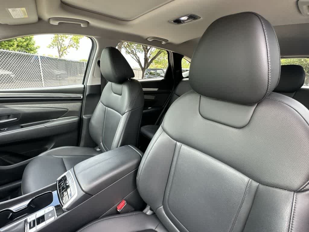 Used 2023 Shimmering Silver Hyundai SEL image 21