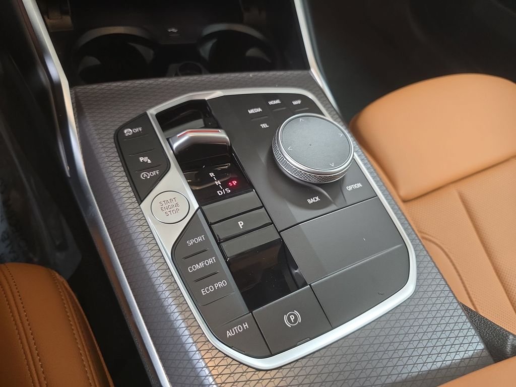 New 2026 Alpine White BMW 330i image 12