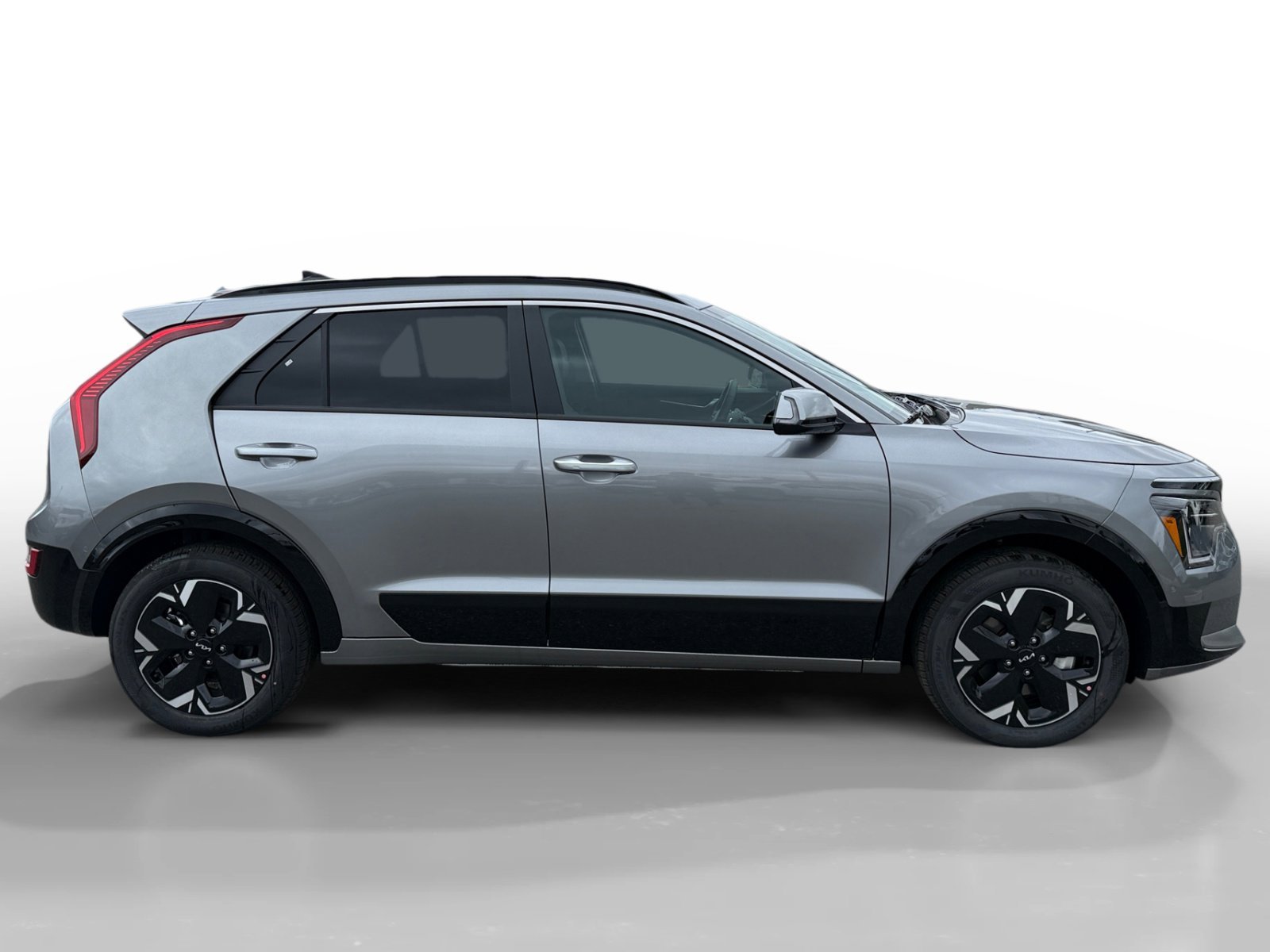 New 2026 Steel Gray Kia Wave image 6