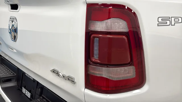 Used 2022 Bright White Clearcoat Ram Laramie image 42