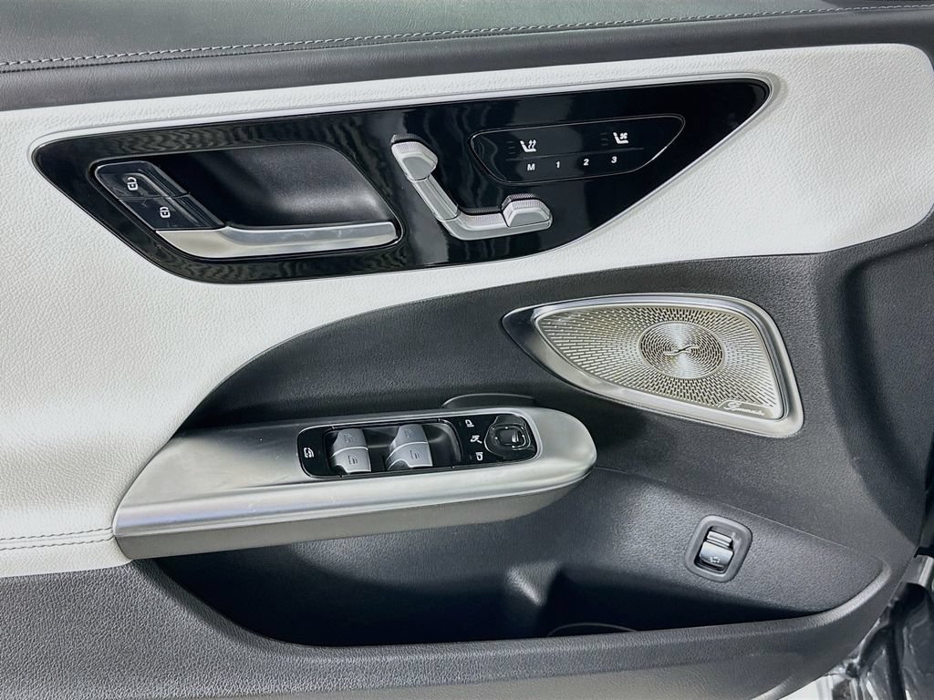 New 2026 Selenite Grey Metallic Mercedes-Benz C 300 image 52