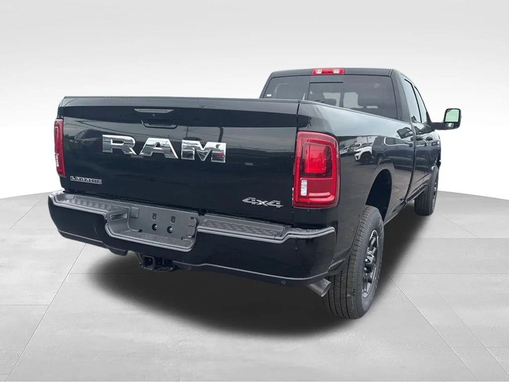 New 2026 Diamond Black Crystal Pearl-Coat Exterior Paint RAM LARAMIE image 3